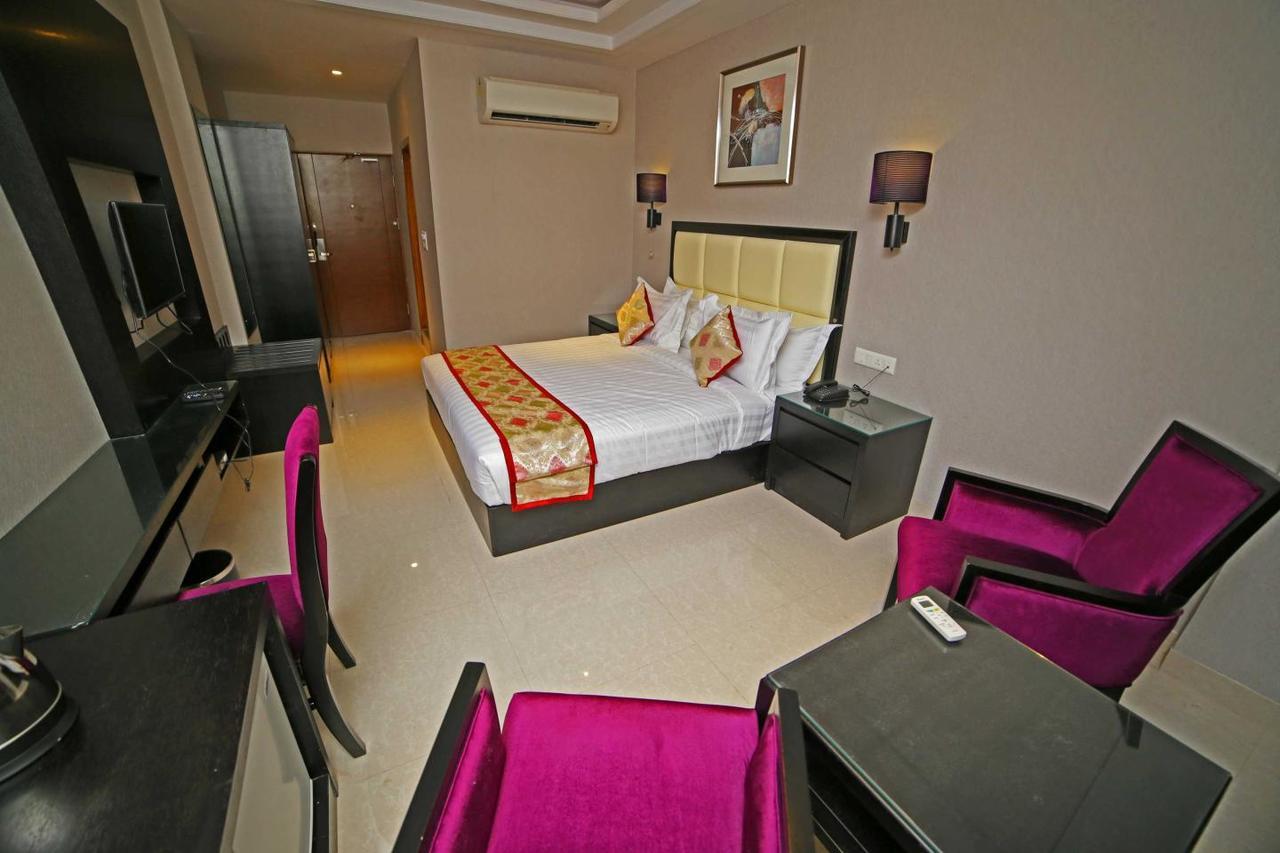 Royal Inn Nawalgarh Exterior photo